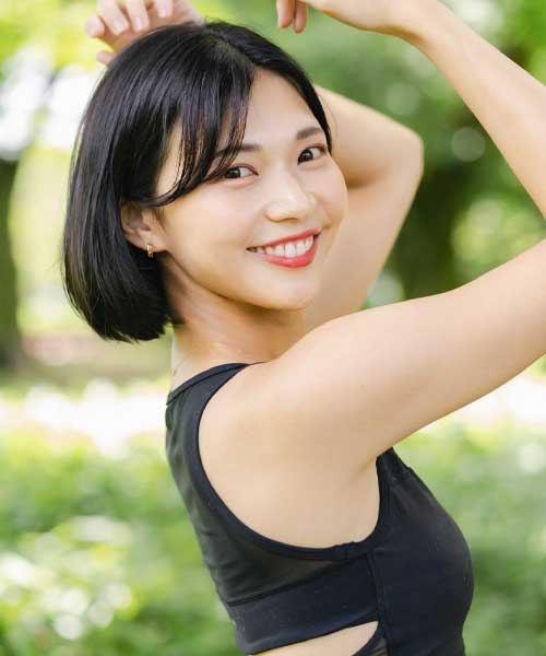 ヨガインストラクター　さきさん