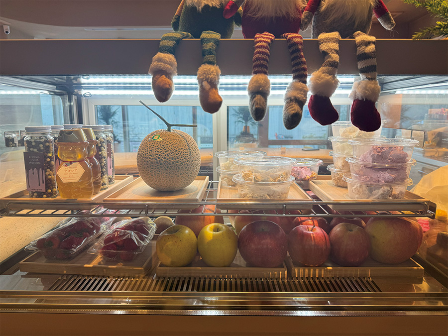 モーニング＆ランチのヨーグルトやフルーツ